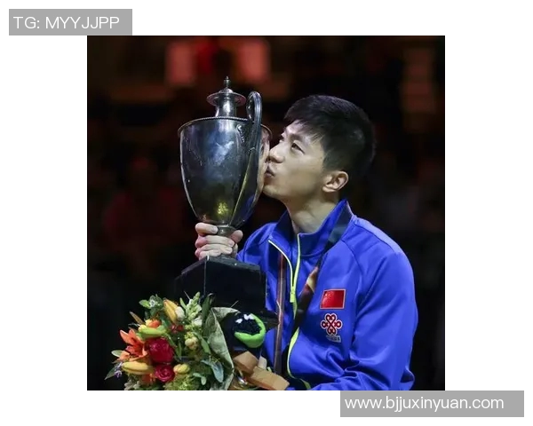 中国足球球星余大宝个人资料与职业生涯全解析 中国足球球星余大宝个人资料与职业生涯全解析